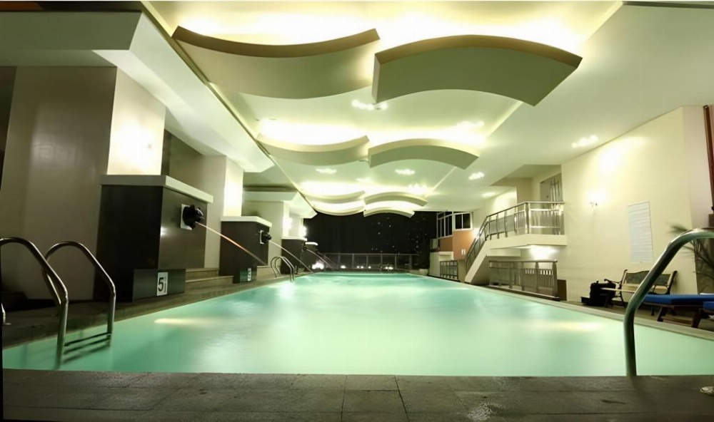 Regency Grand Suites Image 13