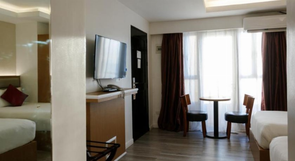 Regency Grand Suites Image 19