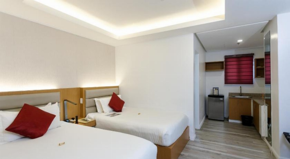 Regency Grand Suites Image 25