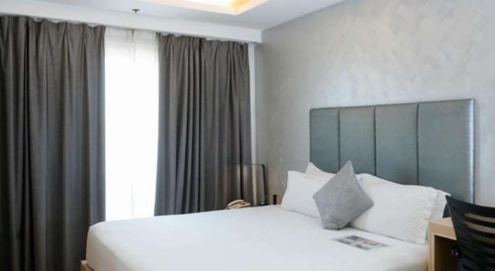 Regency Grand Suites Image 34